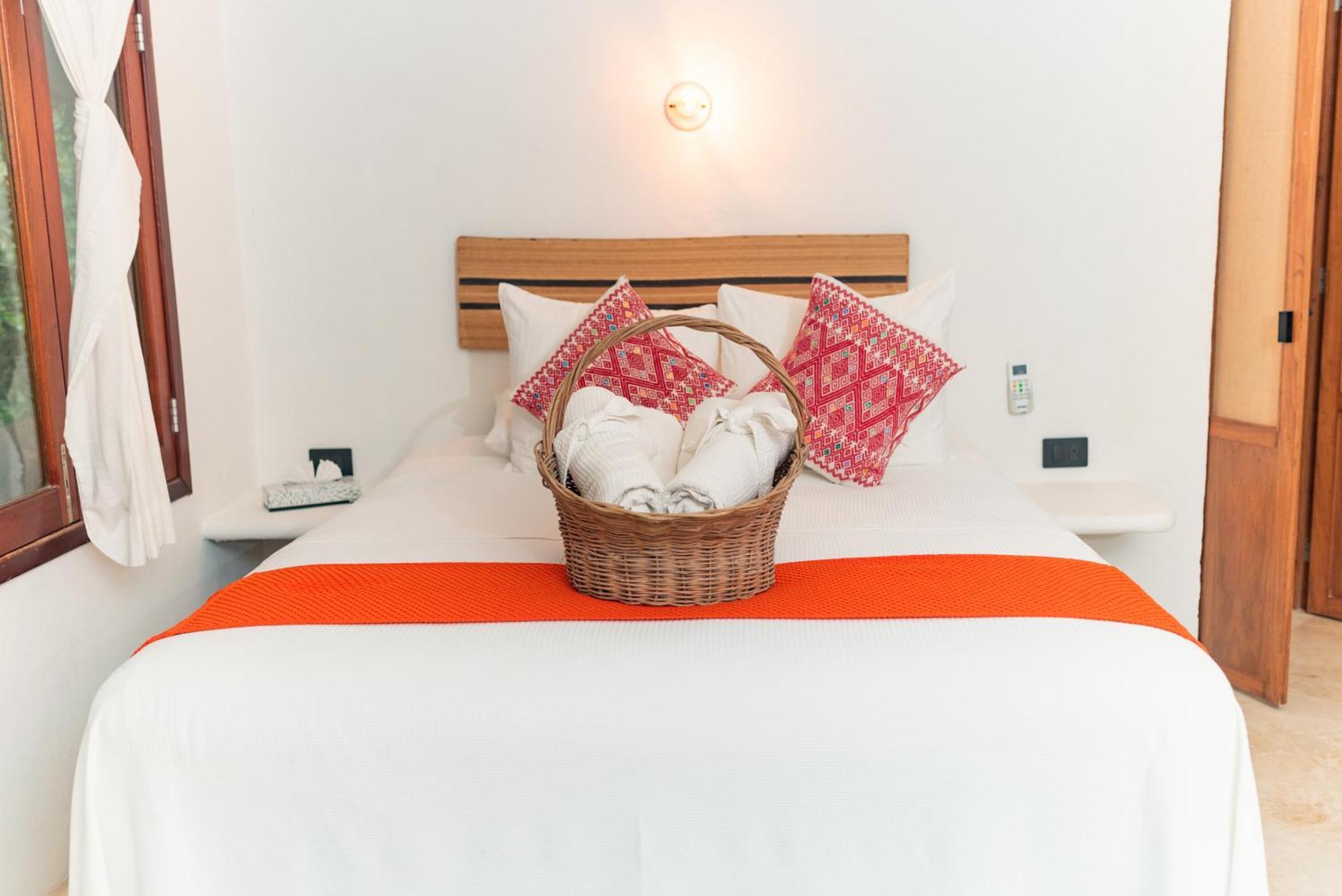 Casa Takywara Hotel Isla Holbox Екстериор снимка