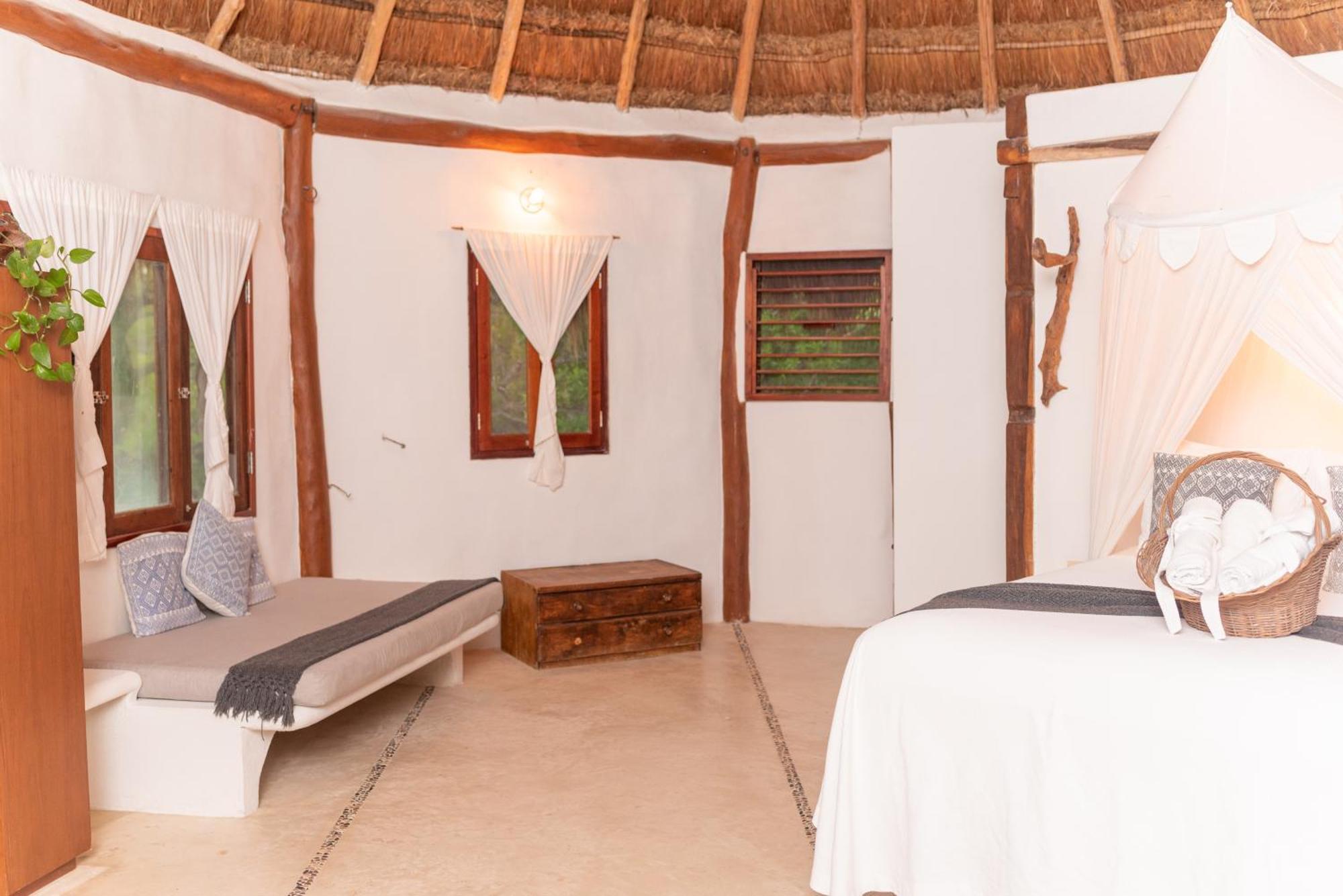 Casa Takywara Hotel Isla Holbox Екстериор снимка