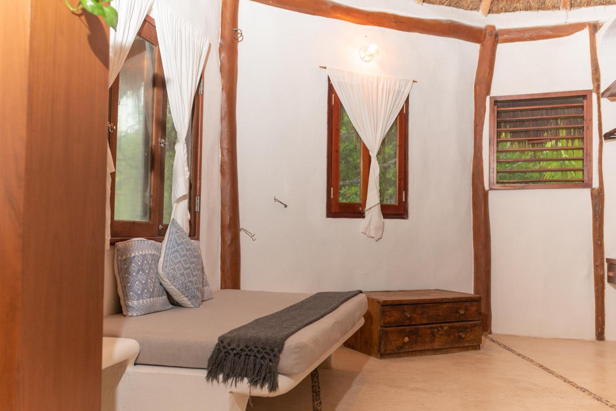 Casa Takywara Hotel Isla Holbox Екстериор снимка