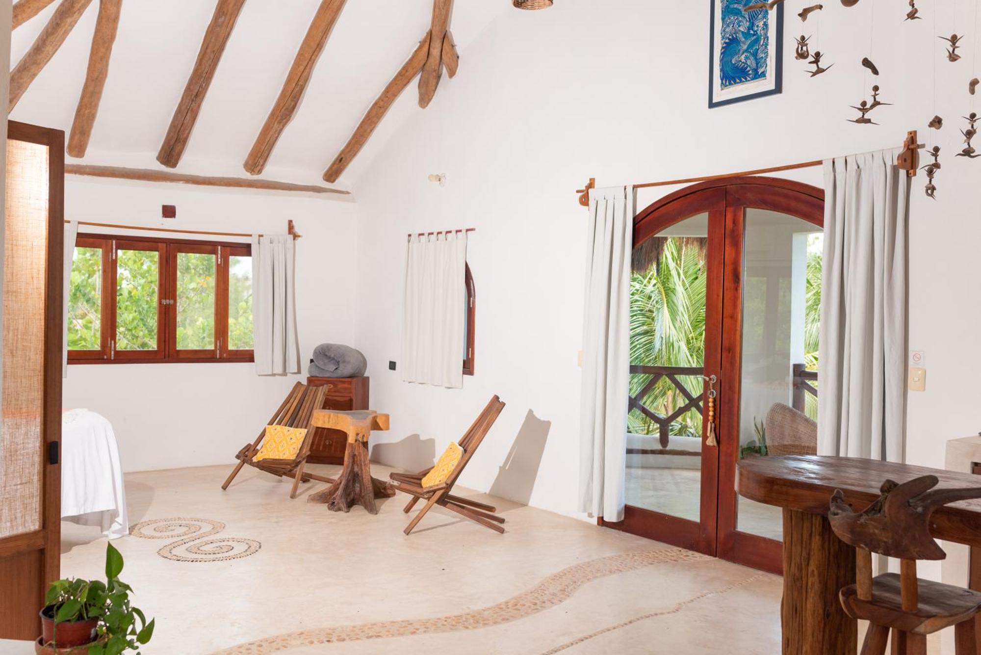 Casa Takywara Hotel Isla Holbox Екстериор снимка