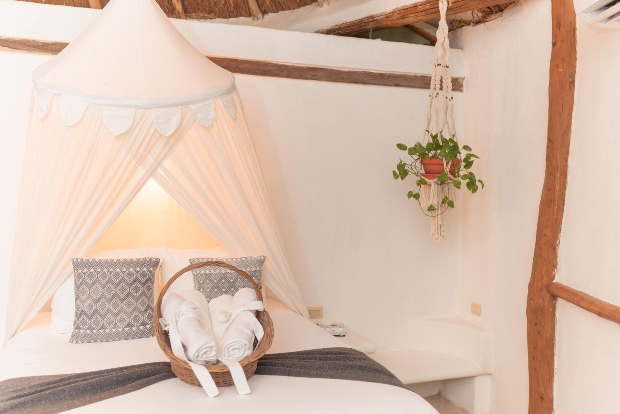 Casa Takywara Hotel Isla Holbox Екстериор снимка