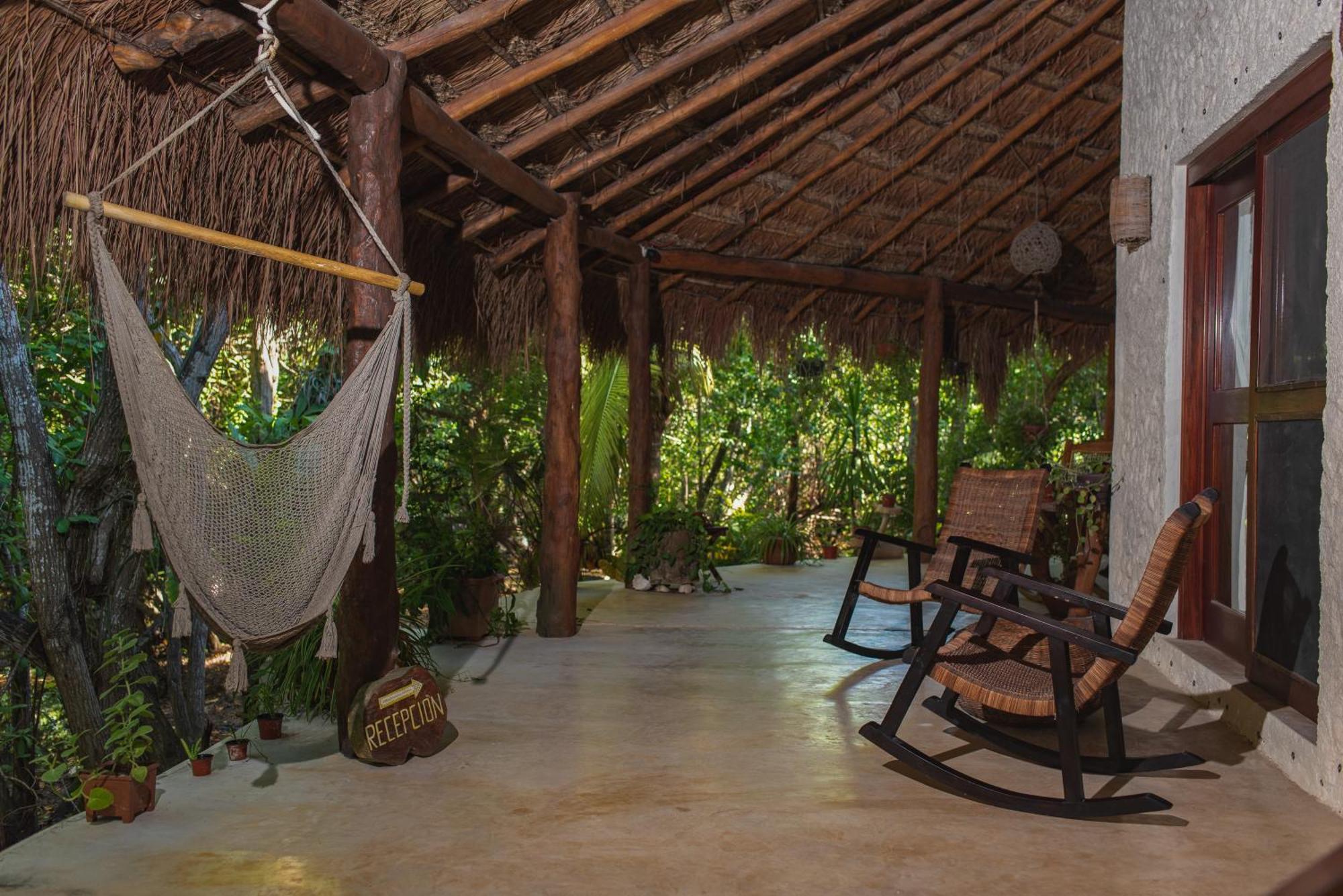 Casa Takywara Hotel Isla Holbox Екстериор снимка